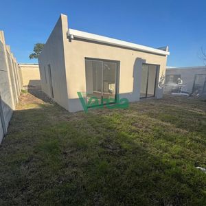 Venta De Tres Casas A Estrenar En Lagomar
