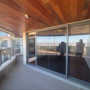 Venta Espectacular Apartamento En Rambla