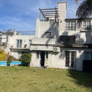 Venta De Casa 2 Padrones Jardin Piscina  Parque Batlle
