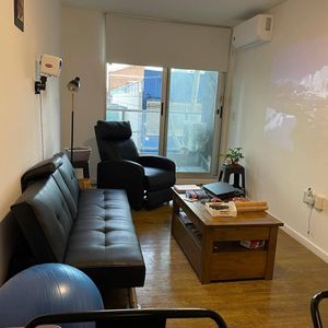 Apartamento En Venta De 2 Dormitorios C/ Cochera En Cordón