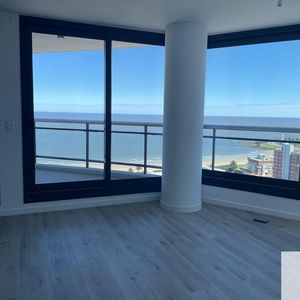 Apartamento En Venta De 2 Dormitorios En Buceo
