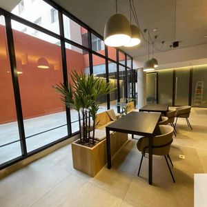Apartamento En Venta De 2 Dormitorios En Centro