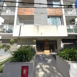 Apartamento En Alquiler C/ Cochera En Parque Batlle