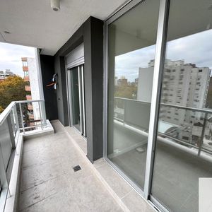 Apartamento Al Frente En Piso Alto A Estrenar !!