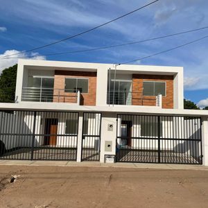 Inmueble # 218 Casas En Preventa Conjunto Residencial Peniel