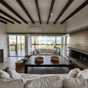 Casa En Venta Estilo Minimalista A 300 Mts Del Mar, El Chorro