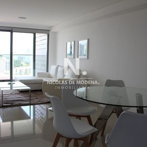 Apto 2 Dorm, Central, 2 Baños Y Balcón.