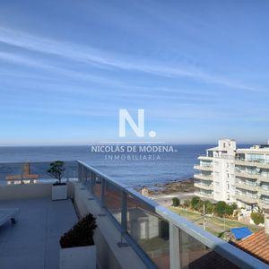 Departamento De 3 Dormitorios Con Parrillero En Venta, Edificio Nuevo En La Peninsula.