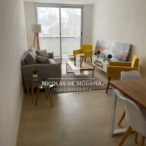 Venta Apartamento Con Renta  De 2 Dormitorios En Barrio Sur,montevideo.