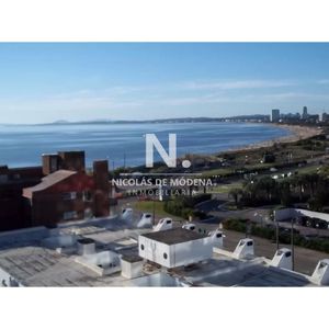 Venta Apartamento De 2 Dormitorios En Playa Mansa, A 2 Cuadras Del Mar!