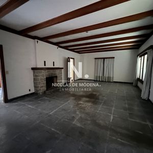 Casa Peninsula , Excelente Ubicacion , A Reciclar , Apta Para Proyecto