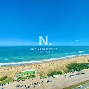 Vende Apartamento En Torre Le Parc, Punta Del Este. 3 Dormitorios