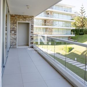 Departamento En Venta En Torre De Categoría