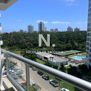 Apartamento De 1 Dormitorio En Playa Brava, Punta Del Este