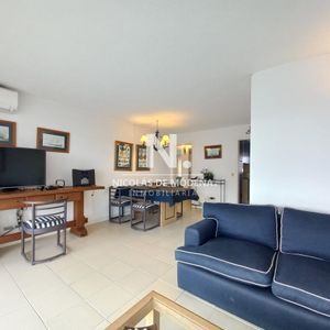 Departamento En Venta Y Alquiler De 2 Dormitorios Con Vista Al Puerto