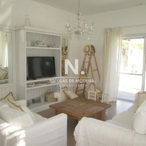 Enorme Y Acogedora Casa En Altos De Montoya