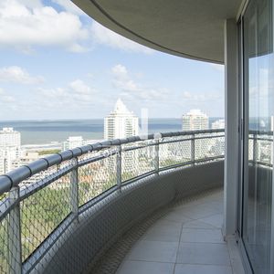Departamento En Venta En Edificio Ocean Drive