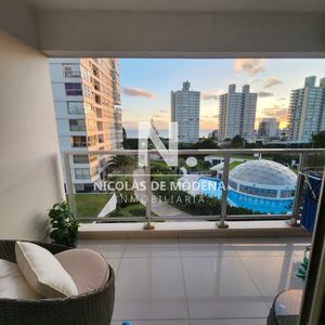 Apartamento En Venta Frente Al Mar 2 Dormitorios , Playa Mansa