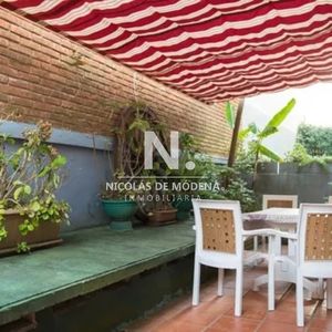 Apartamento En Venta De 2 Dormitorios, Gorlero, Punta Del Este