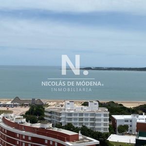 Alquiler Temporada De Apartamento 2 Dormitorios Mas Dependecia En Playa Mansa
