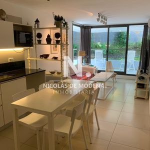 Vende Apartamento De 1 Dormitorio Y Medio En San Rafael, Punta Del Este