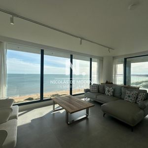Departamento De 4 Dormitorios En Venta En Torre Venetian