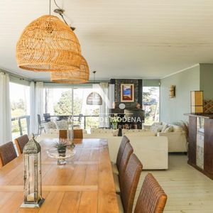 Casa De 5 Dormitorios En Venta En Montoya