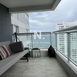 Vende Apartamento De 2 Dormitorios Con Vista Al Mar En Brava Punta Del Este