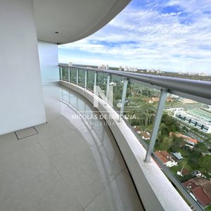 Vende Apartamento De 2 Dormitorios Con Hermosa Vista. Mansa Punta Del Este.