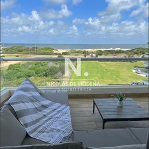 En Venta Departamento De 3 Dormitorios En Suite, Brava- Punta Del Este