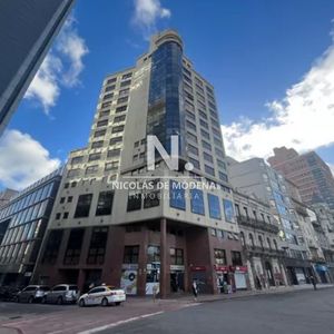2 Oficinas En Venta Unificadas En Ciudad Vieja!
