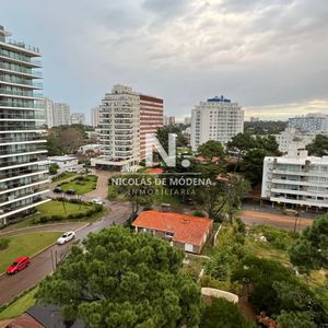 Apartamento En Venta De 3 Dormitorios En Aidy Grill , Punta Del Este