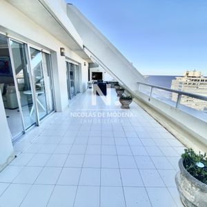 Vende Apartamento De 3 Dormitorios En Brava Punta Del Este.