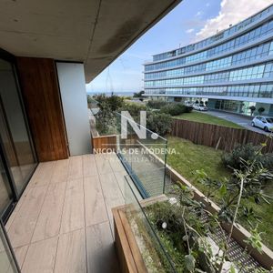 Edificio Moderno En Pinares Frente Al Mar, Departamento De 1 Dormitorio En Venta