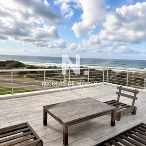 En Venta Apartamento De 3 Dormitorios En Brava, Punta Del Este.