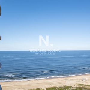Apartamento Primera Linea De 2 Dormitorios Y 2 Baños En Venta, A Estrenar