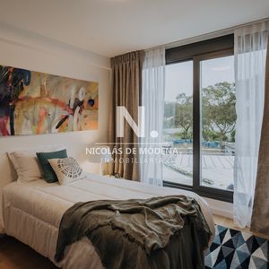 Venta Apto De 2 Dormitorios Con Exelente Vista Y Garage En Ciudad De La Costa - Canelones