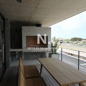 Apartamento En Venta En Manantiales De 3 Dormitorios Con Vista Al Mar.