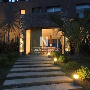 Alquila Casa En Pinar Del Faro En Jose Ignacio, De 3 Dormitorios, Con Piscina.