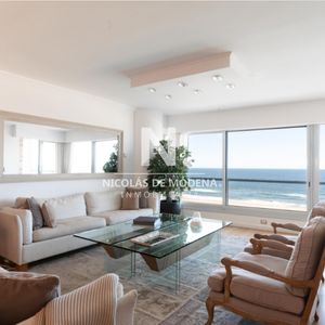 Vende Apartamento De 2 Dormitorios En Brava Punta Del Este. Torre Le Parc II