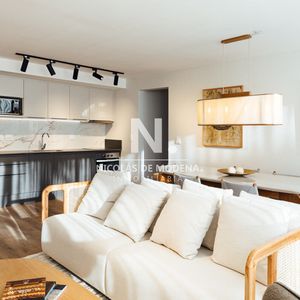 Apartamento De Categoría, 1 Dormitorio En Piso Alto. Pocitos - Montevideo