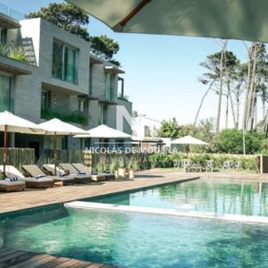 Hermoso Penthouse De 3 Dormitorios En Venta Con Agradable Vista Al Mar
