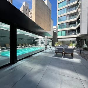 Venta Apartamento De 3 Dormitorios Con Cochera. Punta Carretas.