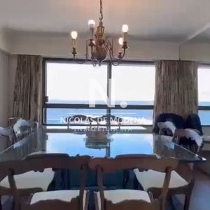 Apartamento En Peninsula, Punta Del Este De 4 Dormitorios A Metros Del Mar.