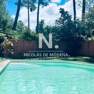Hermosa Casa En Zona Pinares A Metros De La Playa