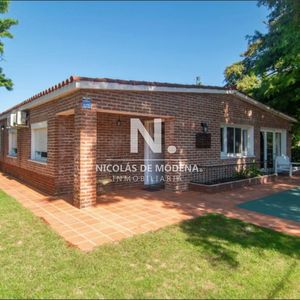 Oportunidad! Casa En Venta De 4 Dormitorios En Pinares, Punta Del Este