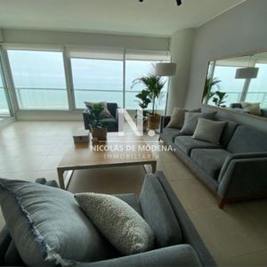 Vende Le Parc, Punta Del Este, Departamento De 2 Dormitorios