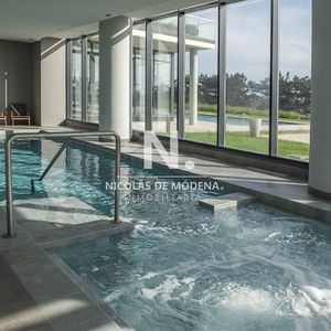 Vende Apartamento De 3 Suites En Playa Mansa