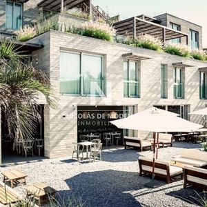 Departamento En Jose Ignaico En Venta, 2 Dormitorios Con 2 Baños