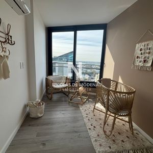 Venta Apartamento De 2 Dormitorios Con Vistas Unicas En Buceo ,montevideo.